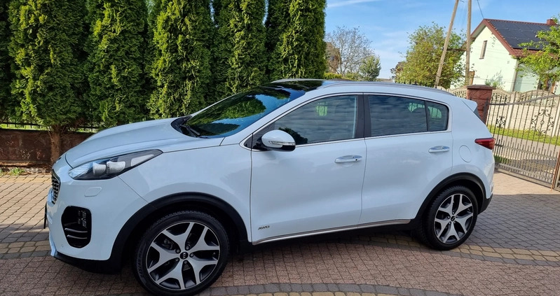 Kia Sportage cena 77900 przebieg: 165600, rok produkcji 2016 z Szczekociny małe 781